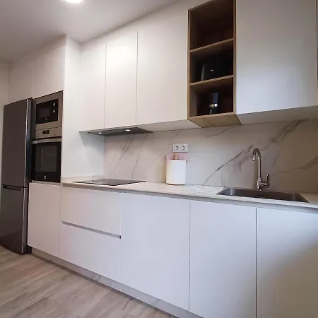 Sf - Luminoso, Amplio Y Recien Reformado En El Casco Historico 奥伦塞