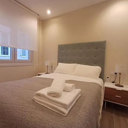 Sf - Luminoso, Amplio Y Recien Reformado En El Casco Historico 奥伦塞